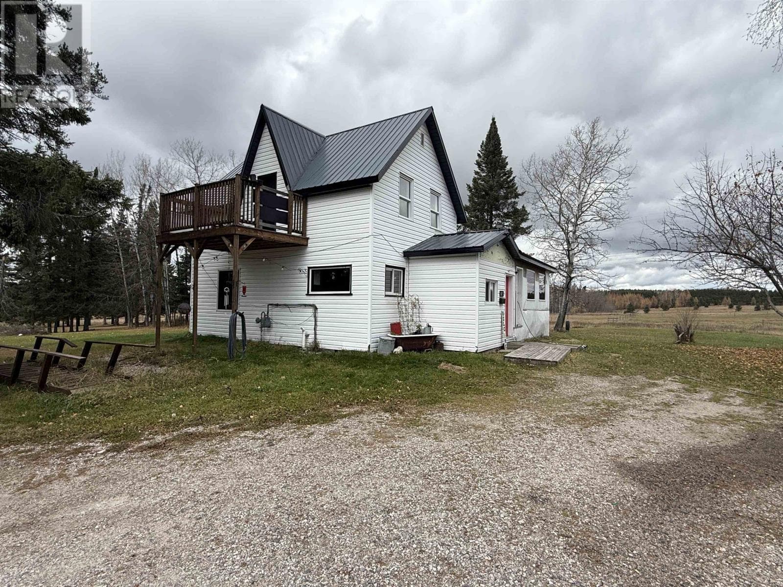 621 McGogy RD photo 2