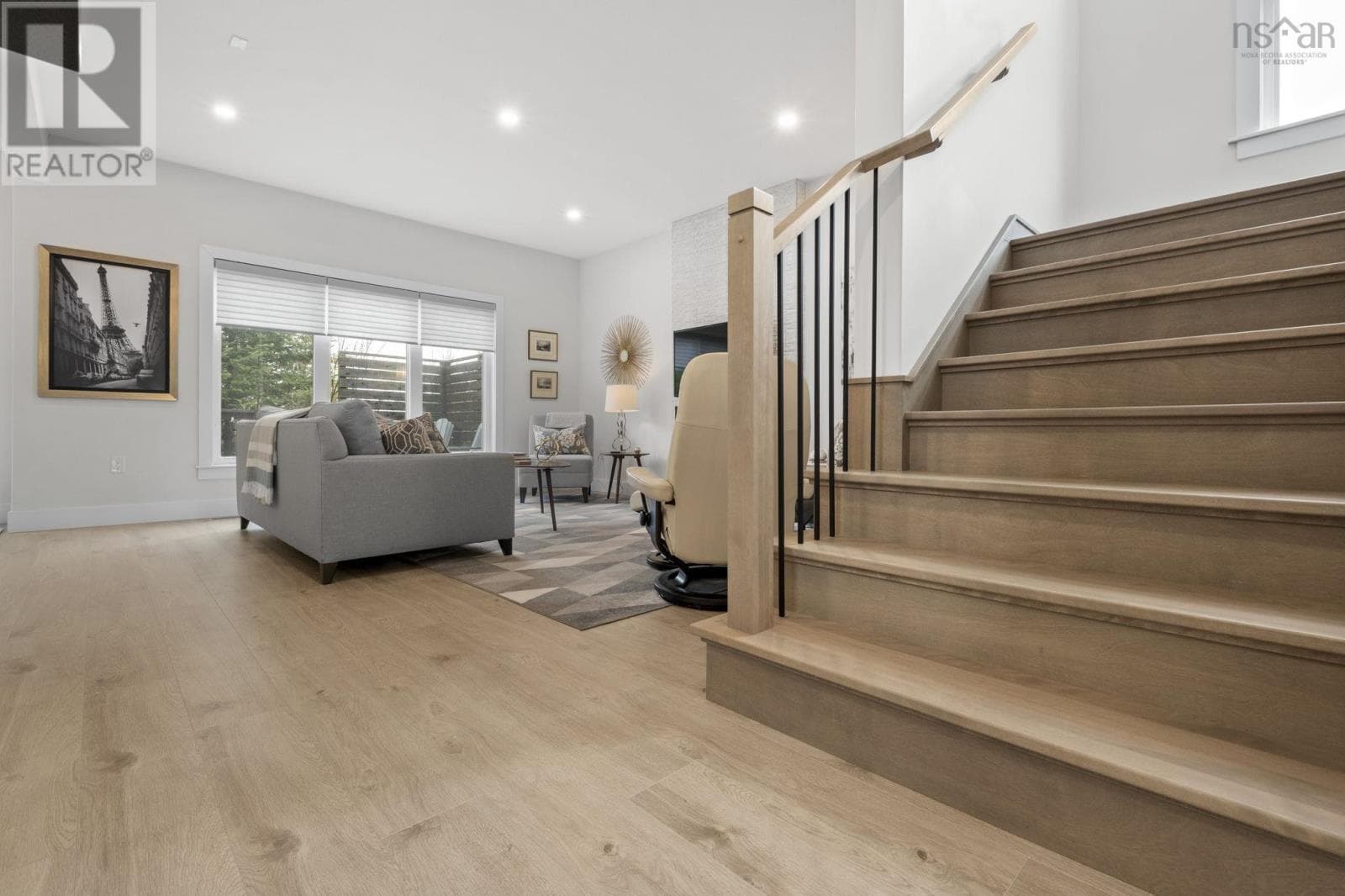 23 Merlot Court photo 2
