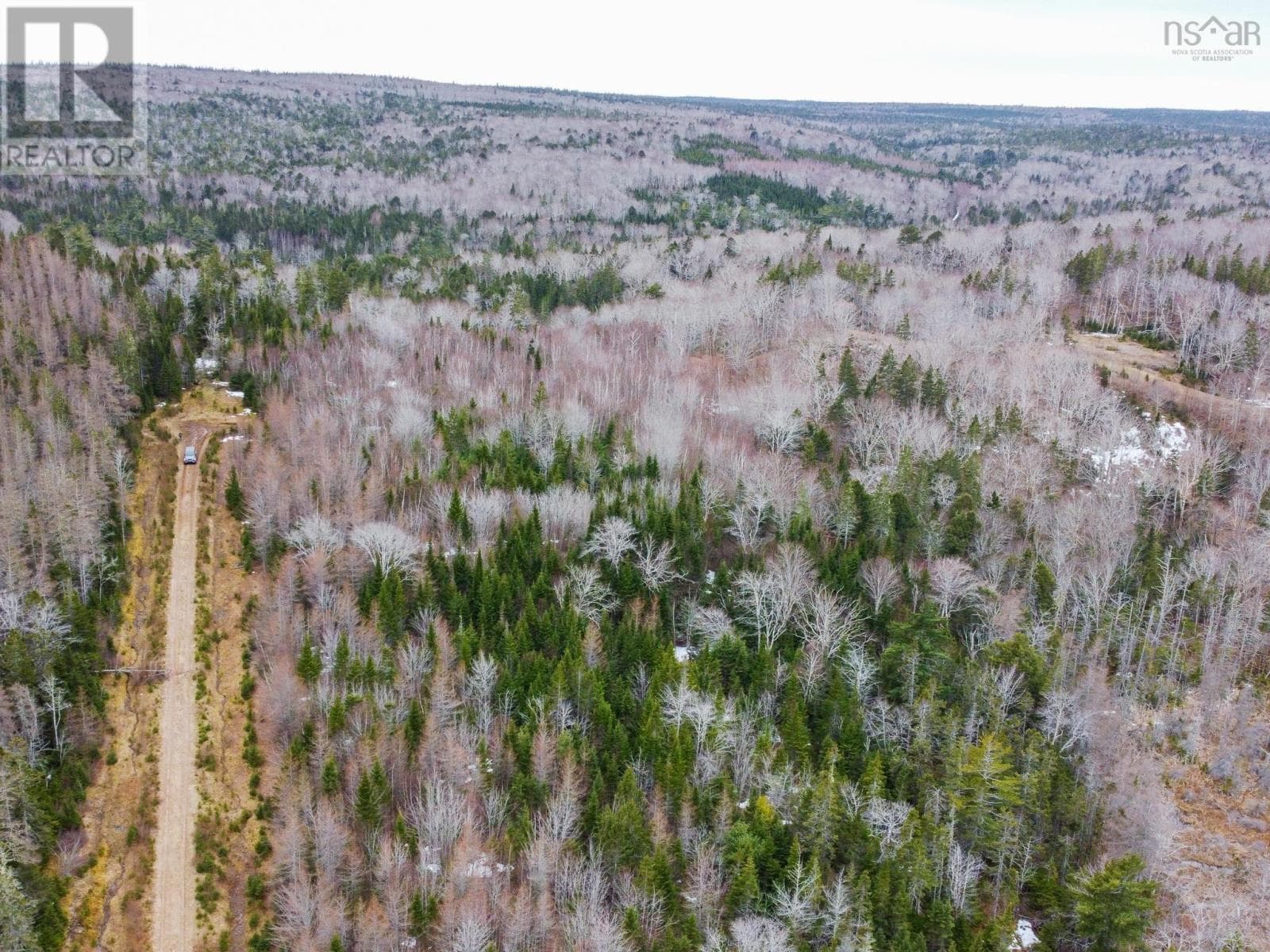 Lot 6 West Bay Highway photo 4