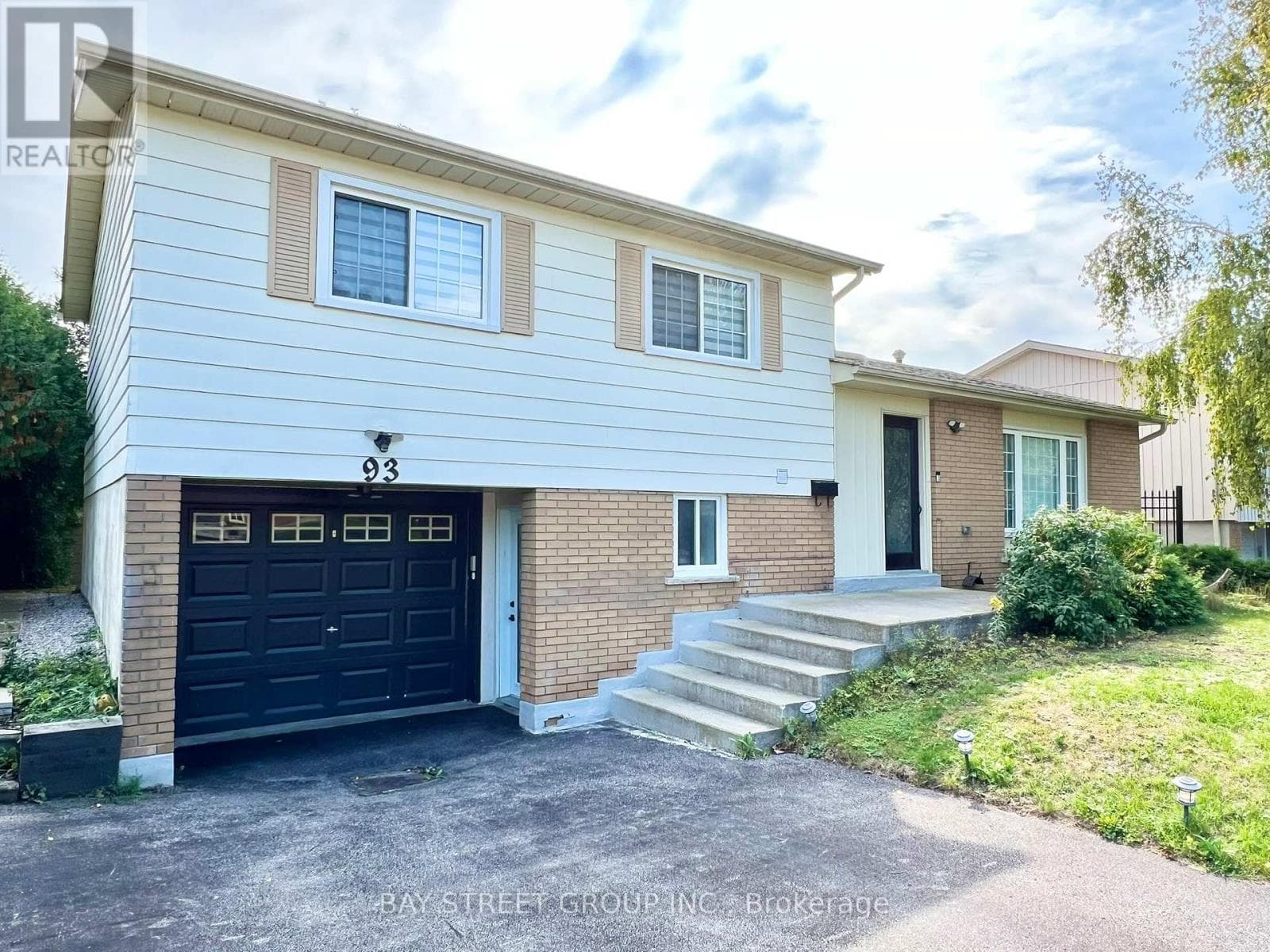 93 PARKWAY AVENUE photo 3