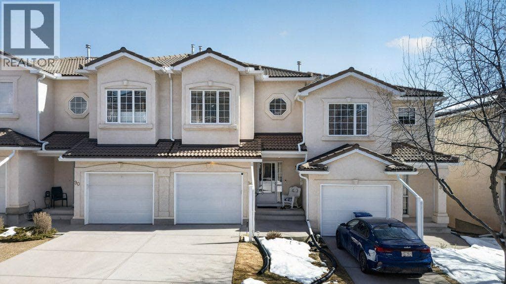 2 bed 4 bath single family at 92 Hamptons Link NW — $549,900