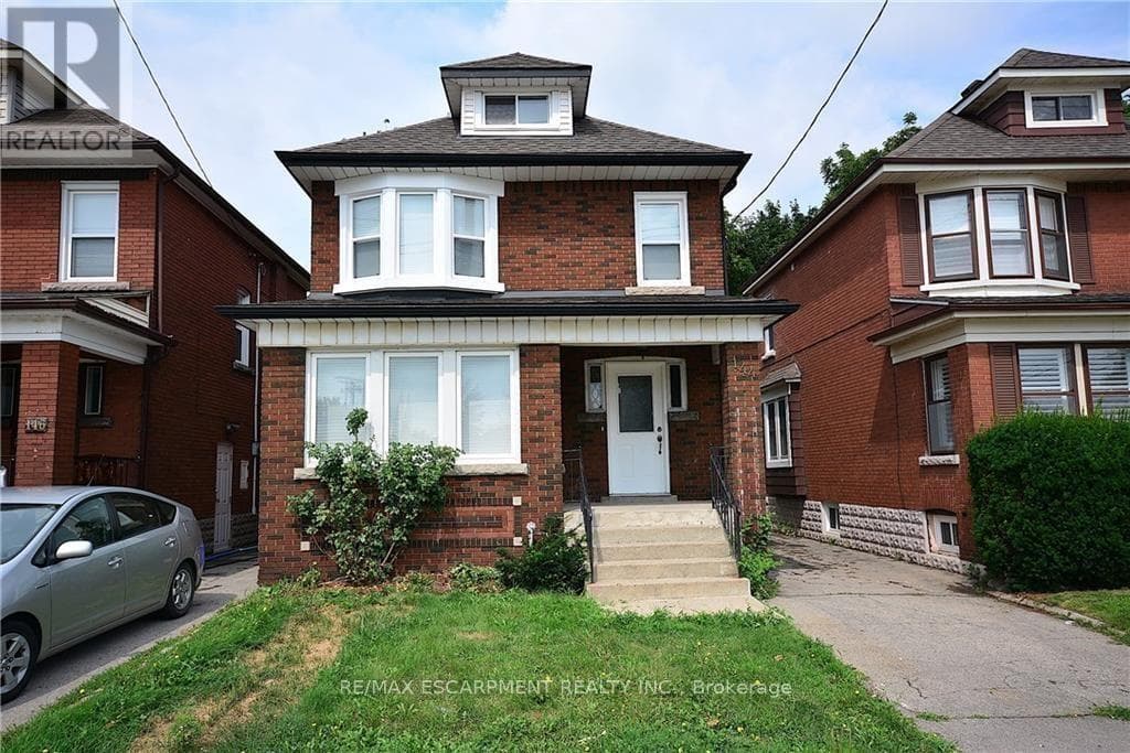3 bed 3 bath multi-family at 144 OTTAWA STREET S — $749,900