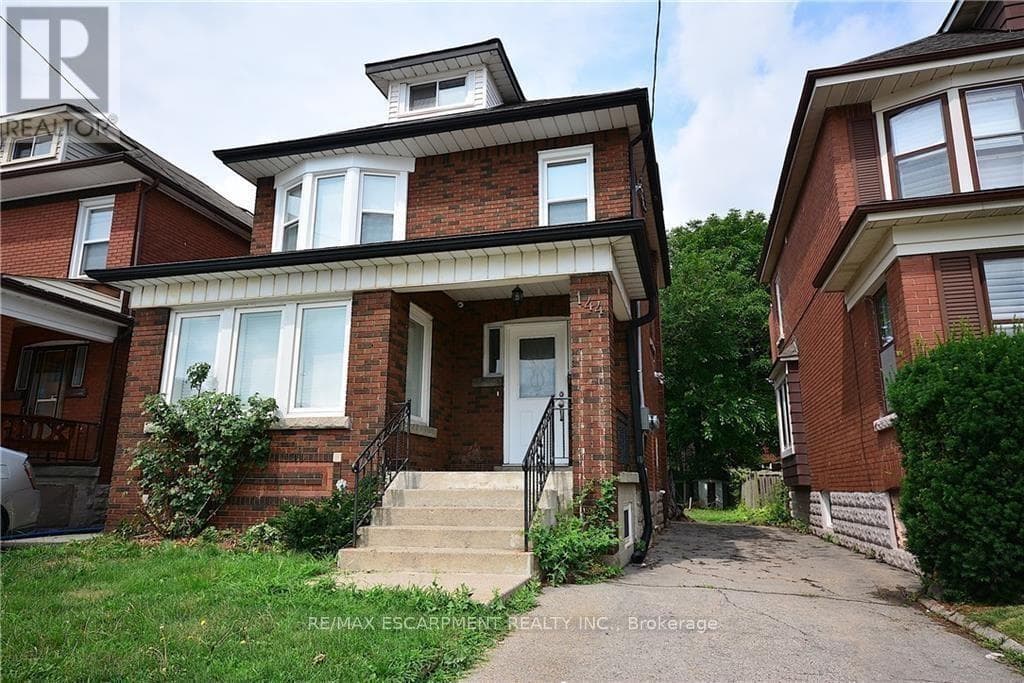 144 OTTAWA STREET S photo 2