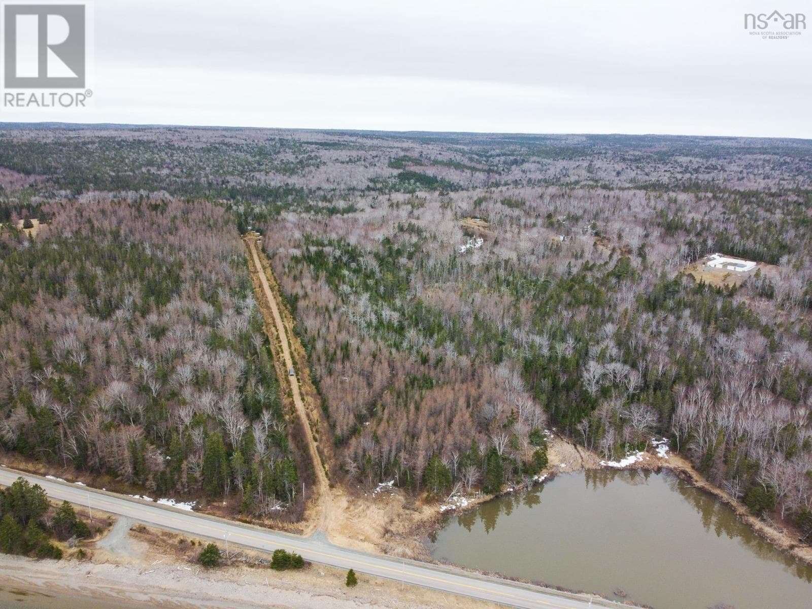 Lot 9 West Bay Highway photo 3
