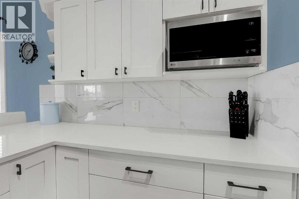10222 126 Avenue photo 5
