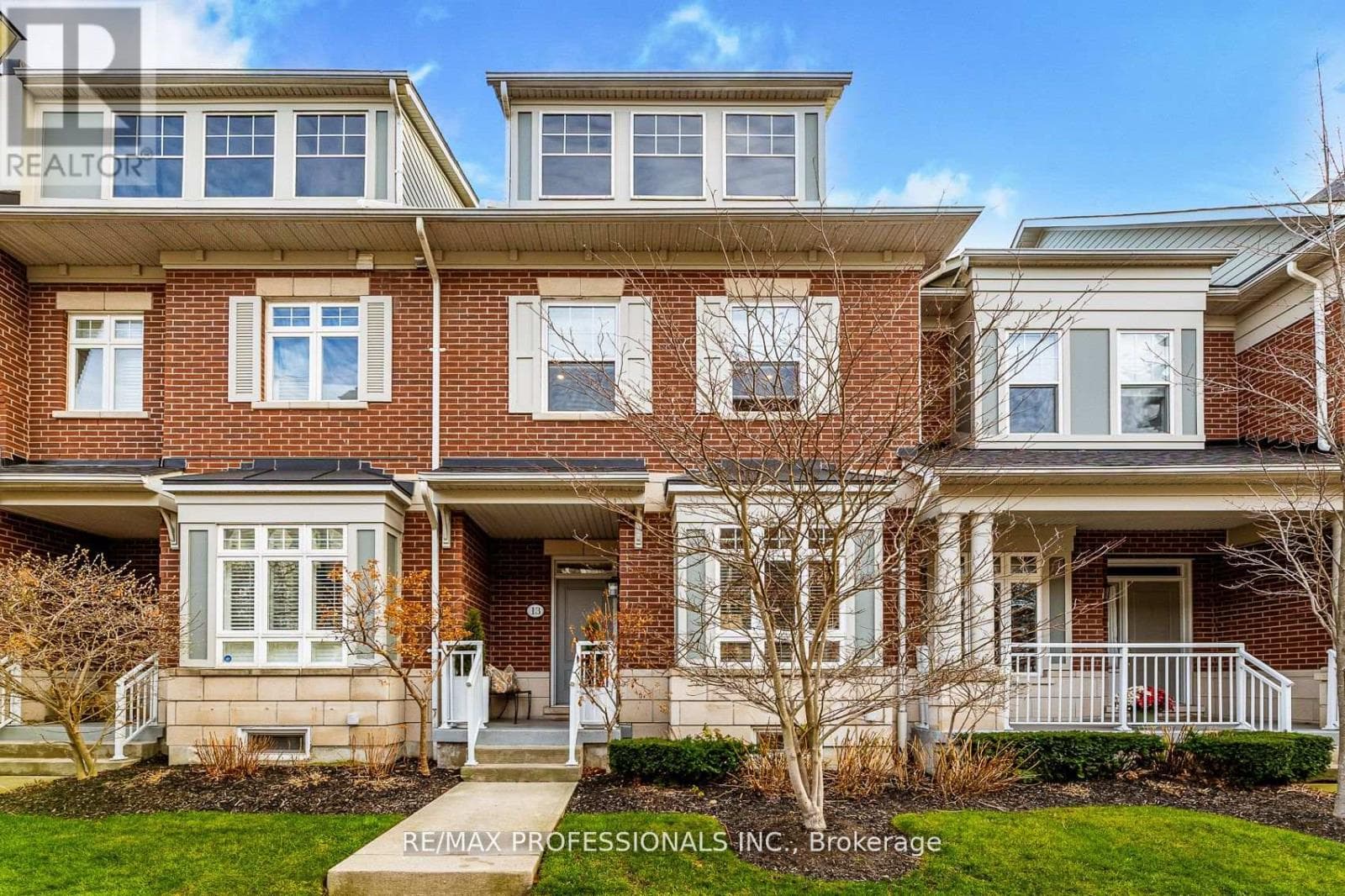 3 bed 4 bath single family at 13 COMPASS WAY — $1,249,000