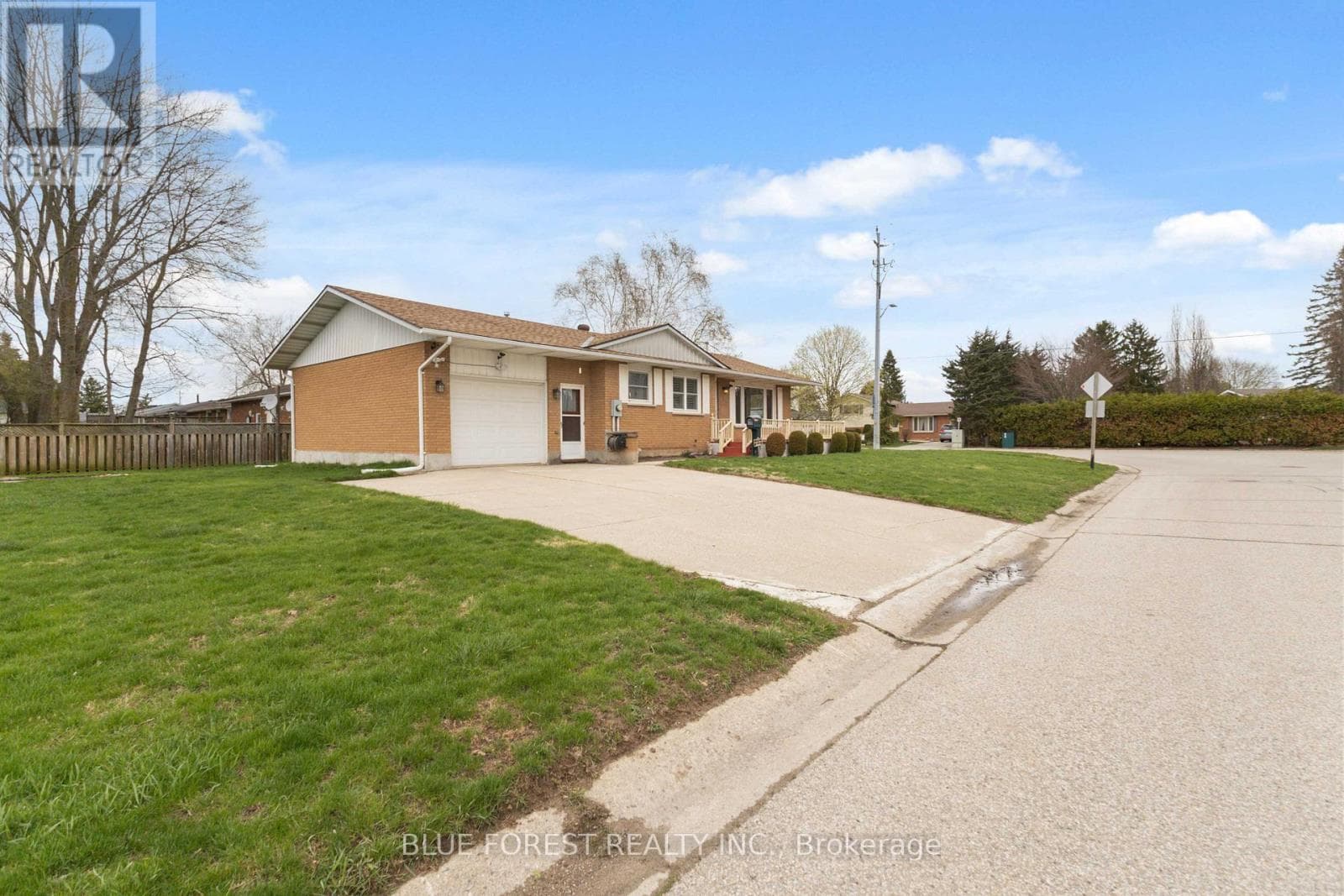2 WADSWORTH DRIVE photo 5