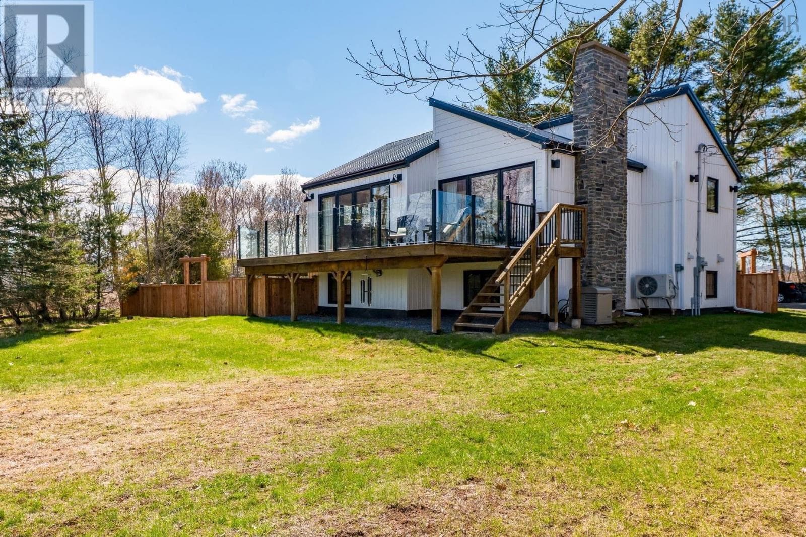 504 Porters Point Branch Road photo 2