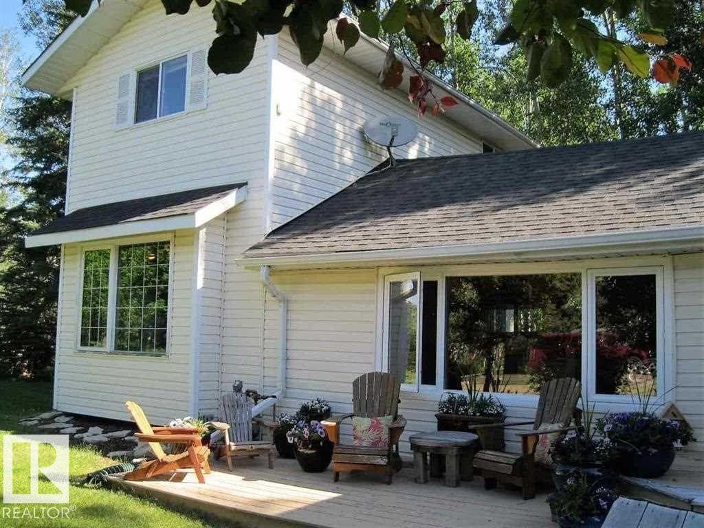 2 bed 2 bath single family at 516 5 ST — $399,000