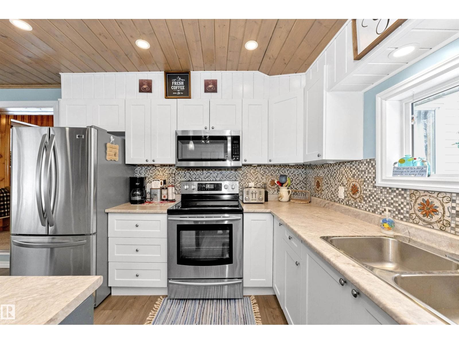 516 5 ST photo 4
