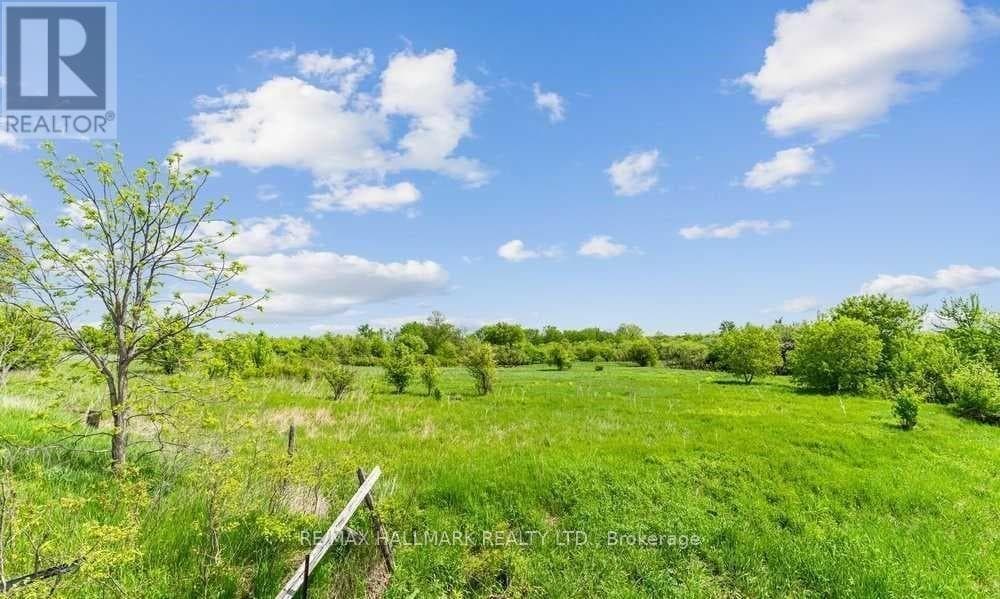 SMITHVILLE - 6-30 SHURIE ROAD photo 2