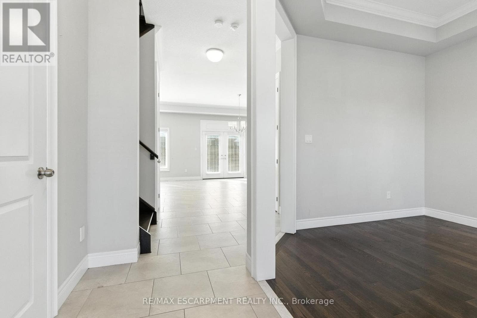 43 RIESLING COURT photo 3