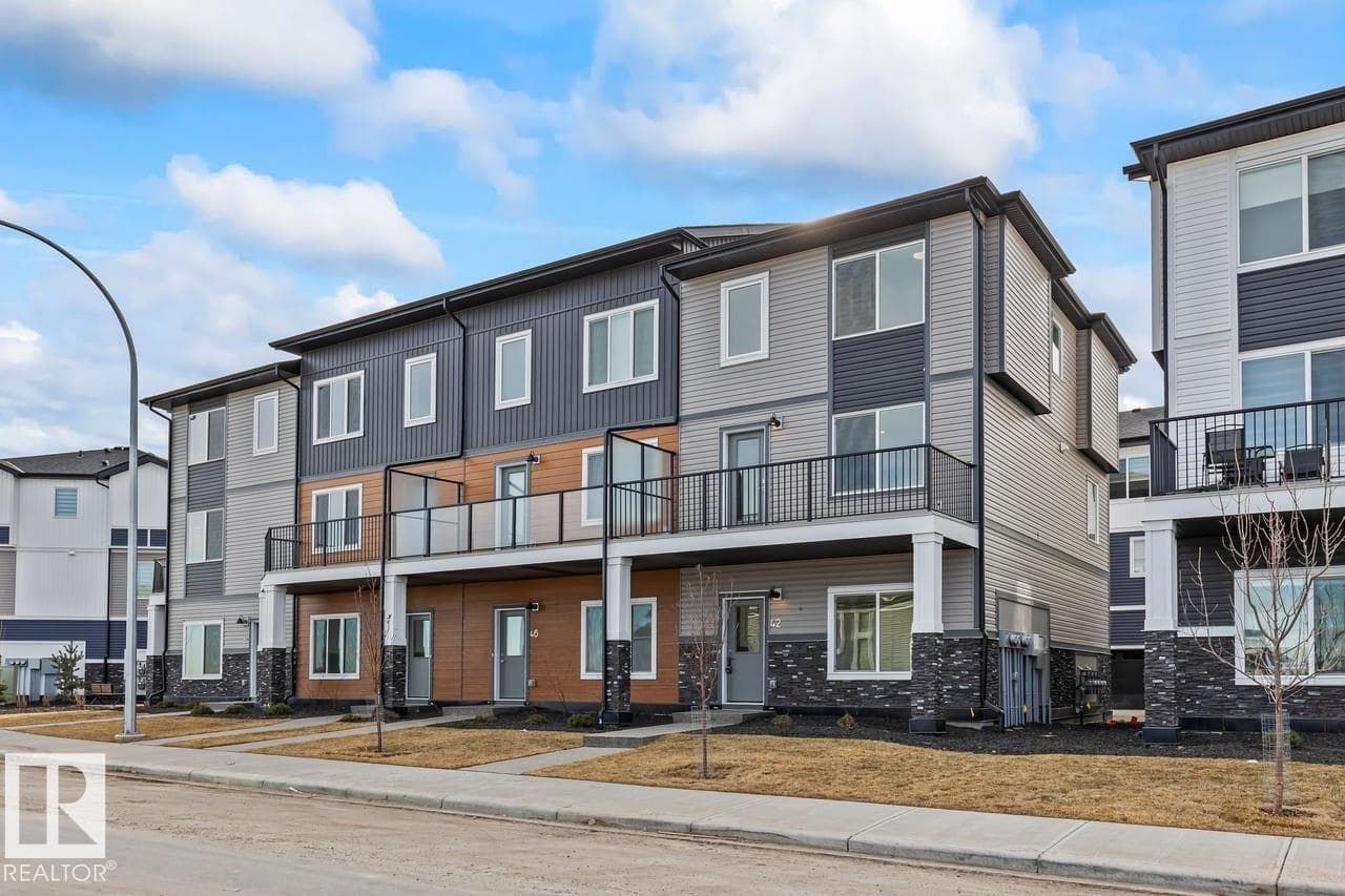 4 bed 3 bath single family at 42 Corner Glen MR NE — $449,901