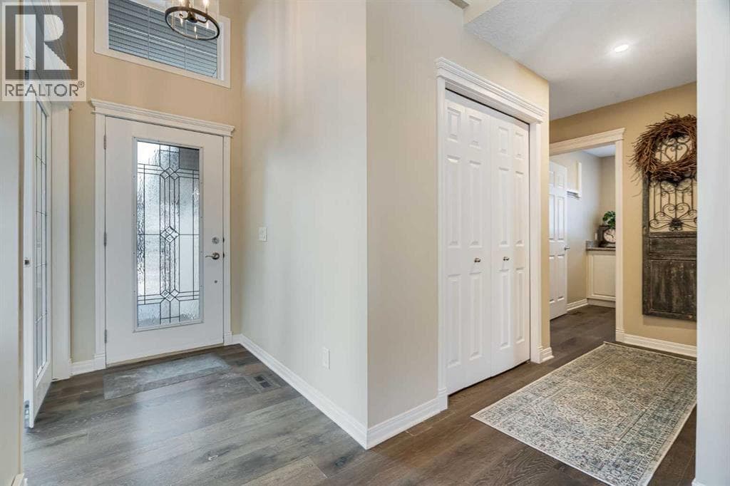 701 Cimarron Close photo 4