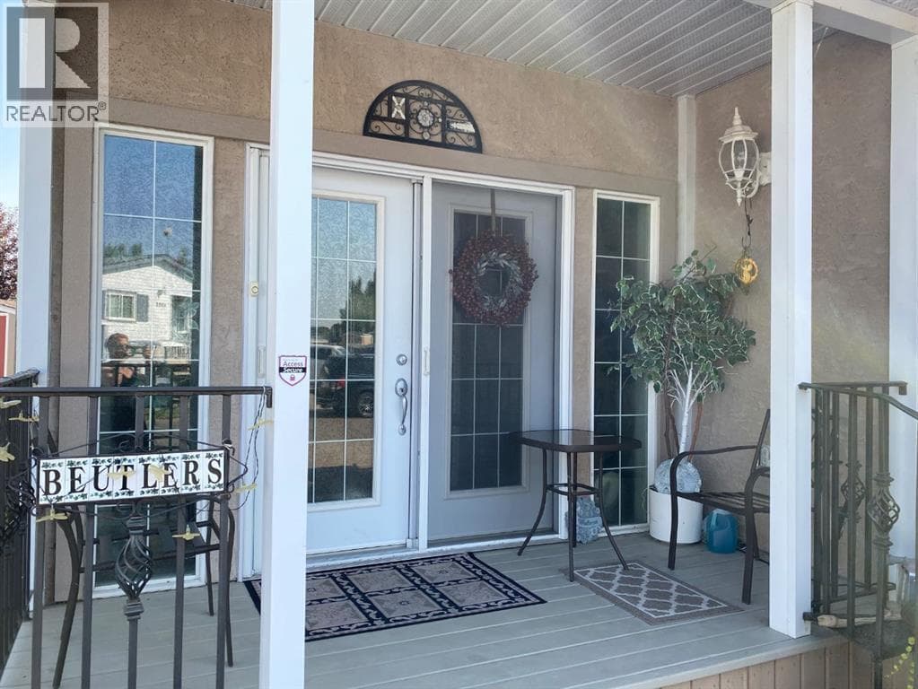 4063, 35468 Range Road 30 photo 2