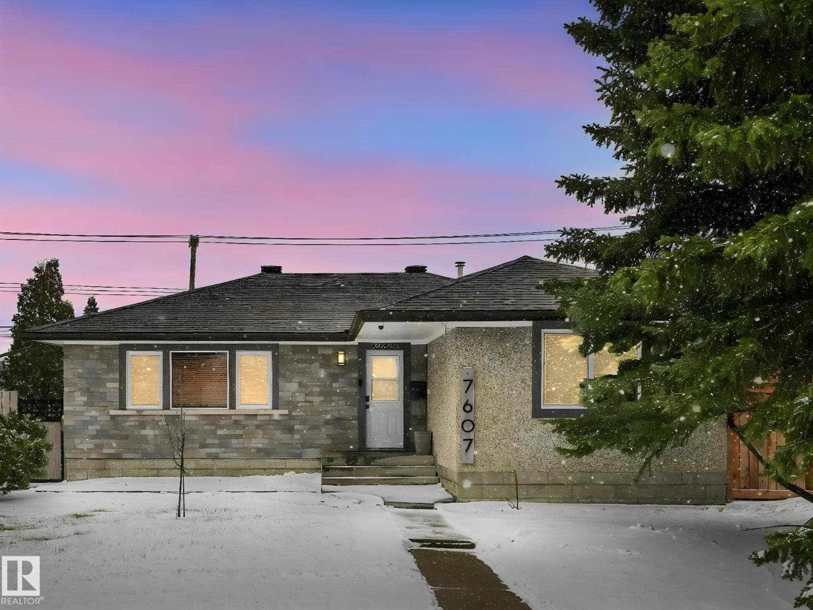 2 bed 2 bath single family at 7607 70 AV NW — $545,255