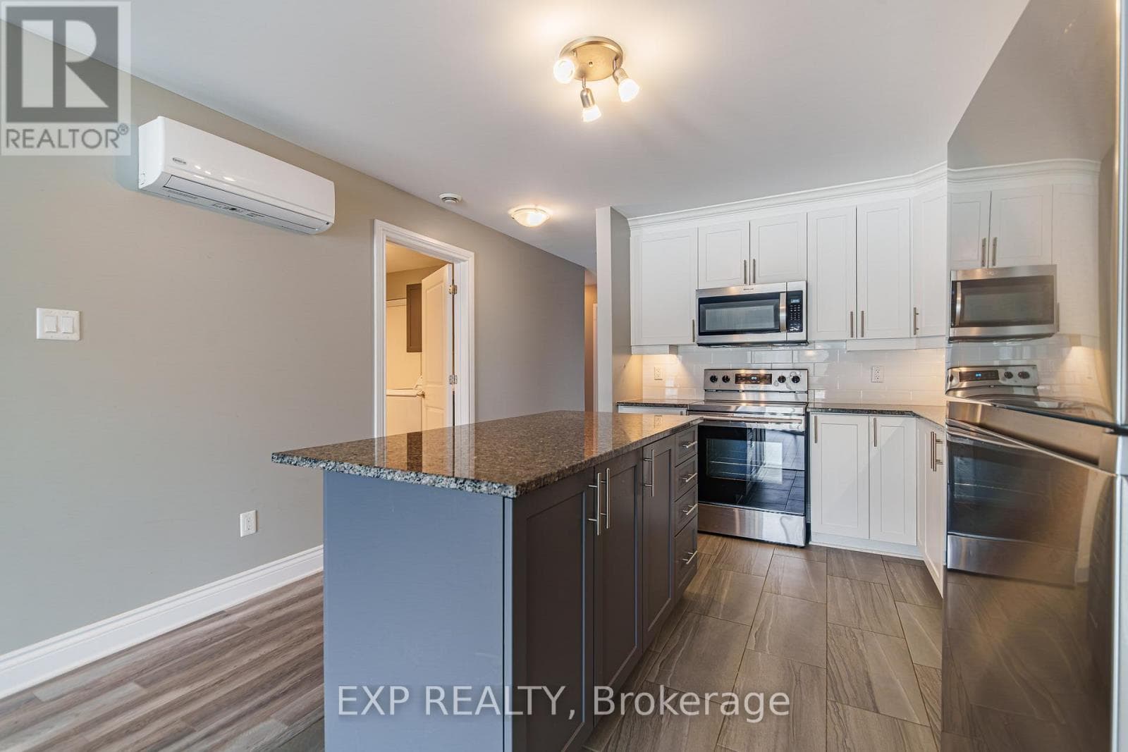 285 - 306 MASTERS LANE photo 5