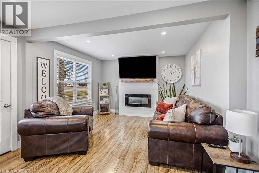 42770 3 Highway photo 4