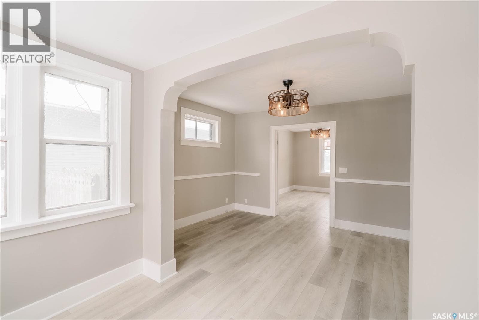 1328 D AVENUE N — photo 3