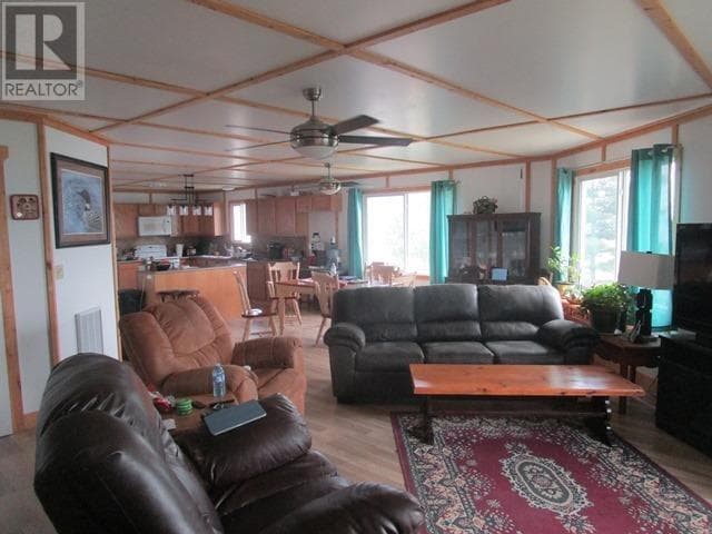 123 Camp Robinson RD photo 3