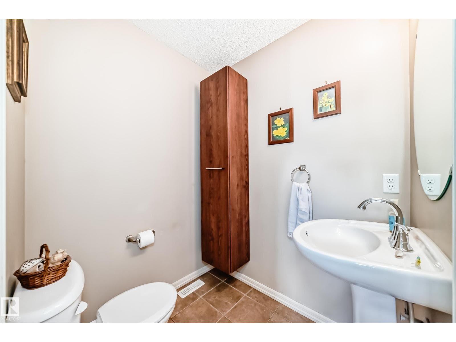 #13 1730 LEGER GATE NW photo 5