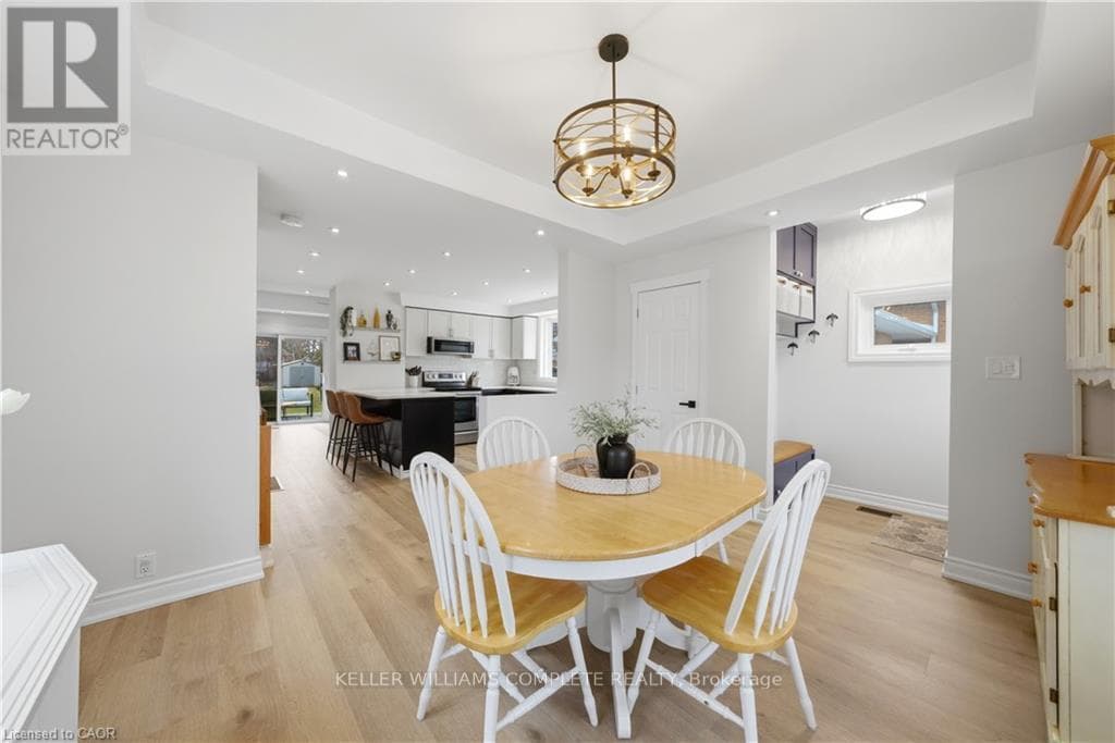 191 BELL AVENUE photo 4
