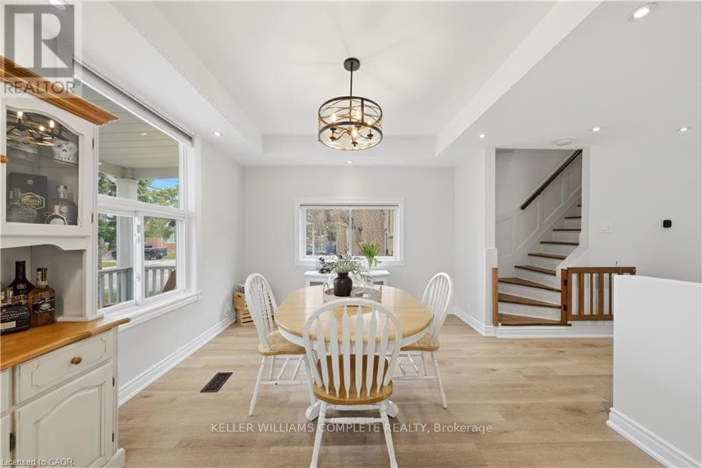 191 BELL AVENUE photo 2