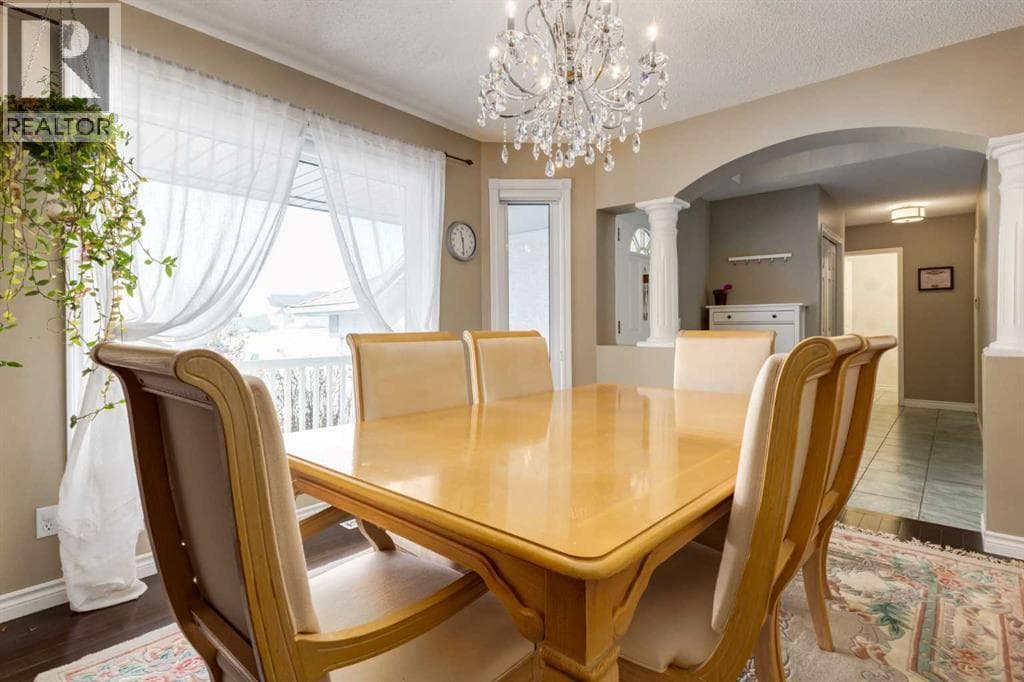 331 Sierra Madre Court SW photo 5
