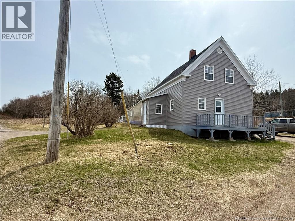 93 Willow Court photo 2