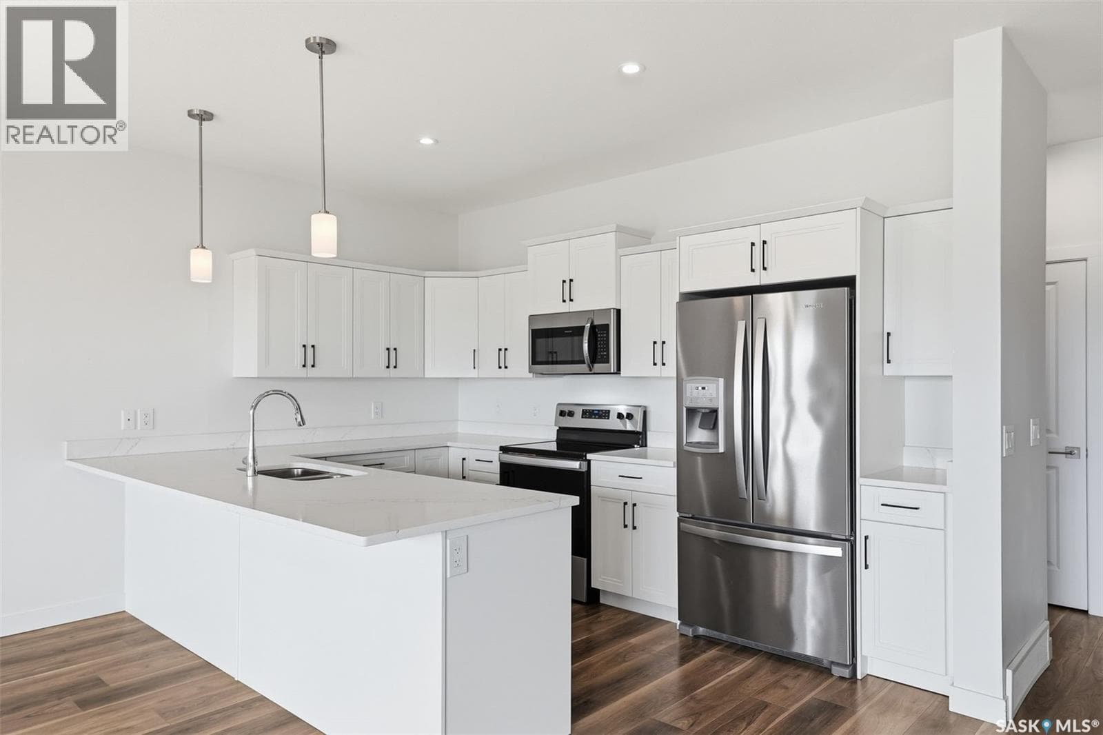 830 Kensington BOULEVARD — photo 4