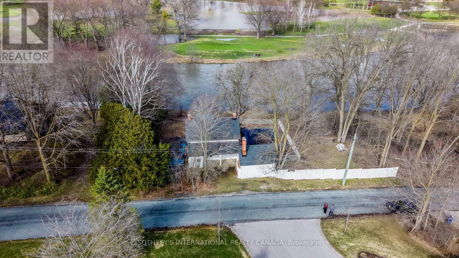 48 MISTY RIVER DRIVE photo 10