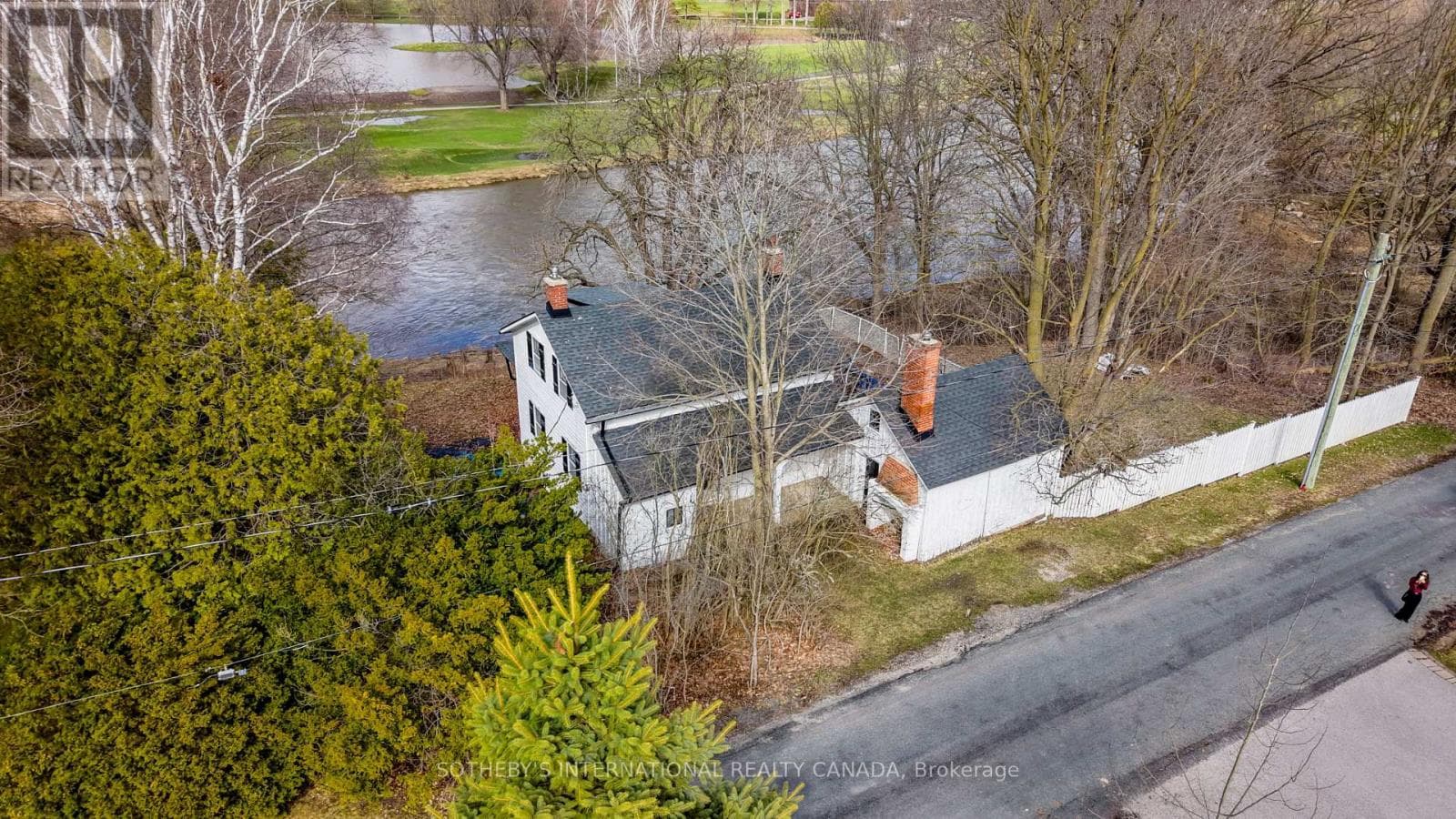 48 MISTY RIVER DRIVE photo 8