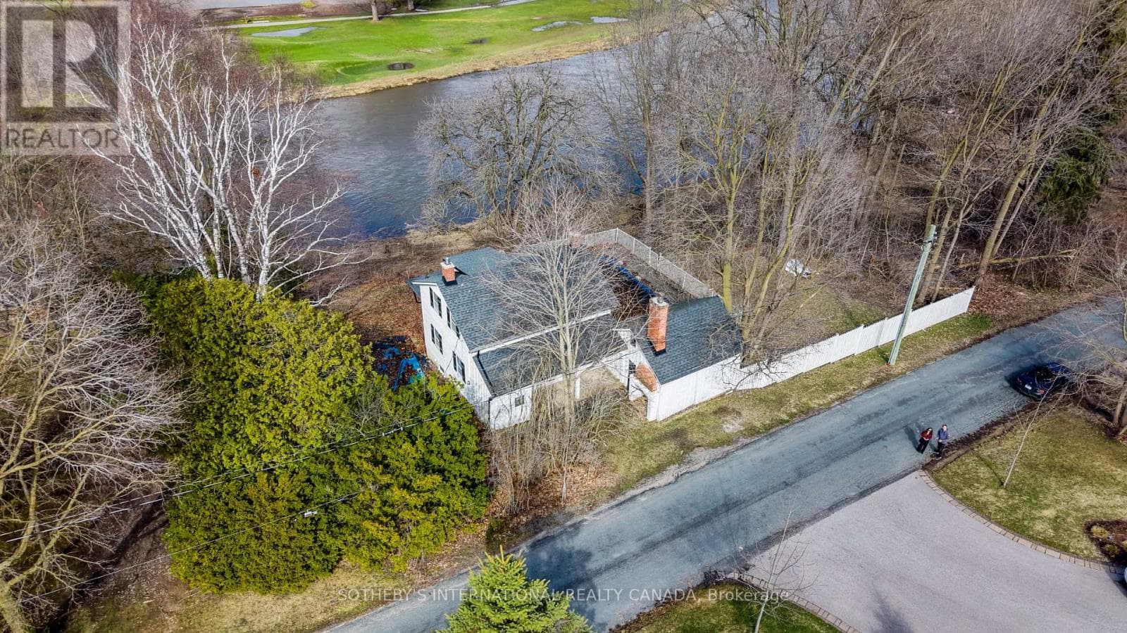 48 MISTY RIVER DRIVE photo 9