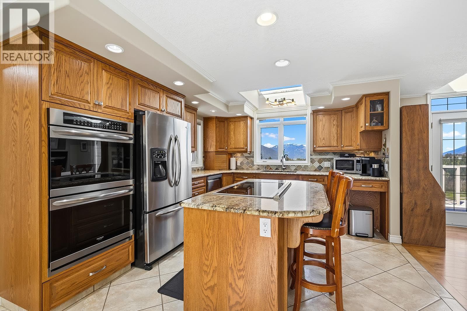 2489 38th Street photo 4