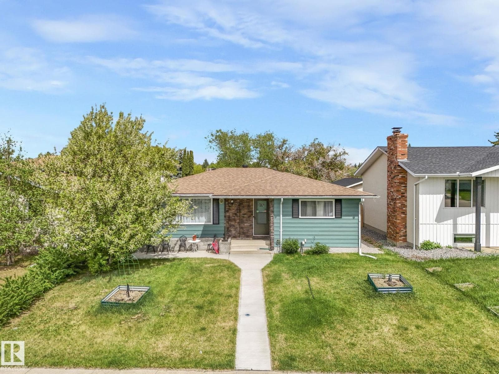 7120 39 AV NW