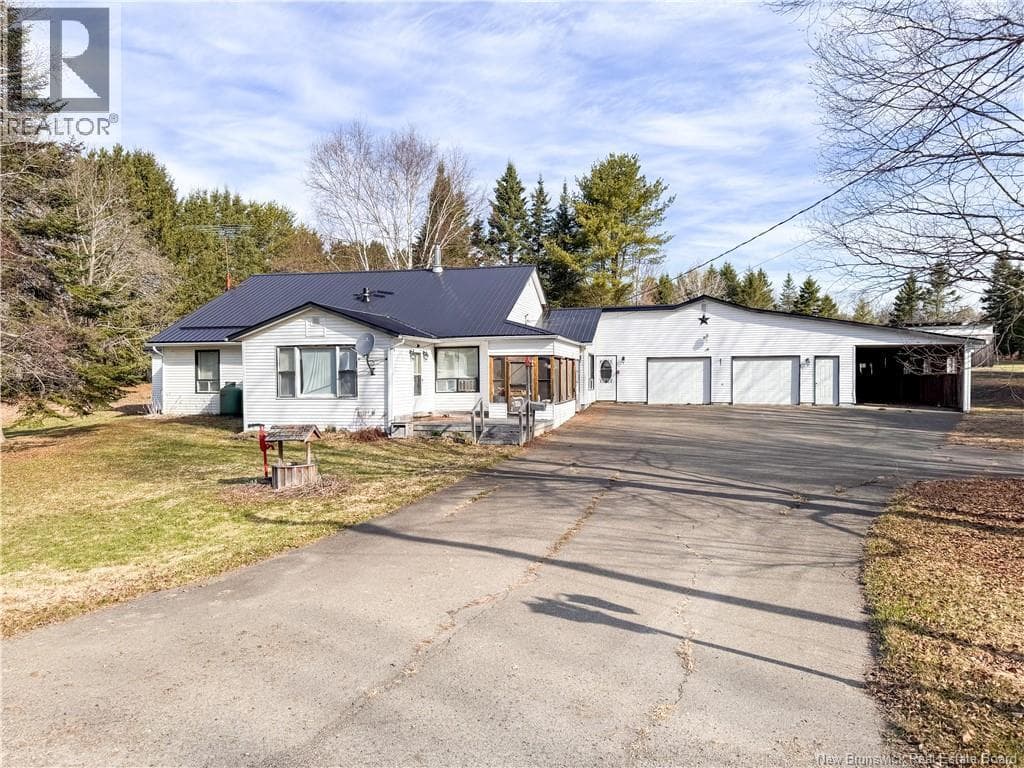 4 bed 1 bath single family at 29 Sipprell Road — $280,000