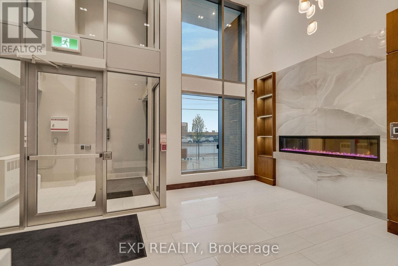 902 - 2782 BARTON STREET E photo 4