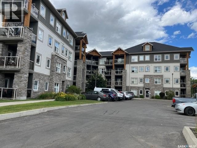 1 bed 1 bath single family at 313 1220 Blackfoot DRIVE — $240,000
