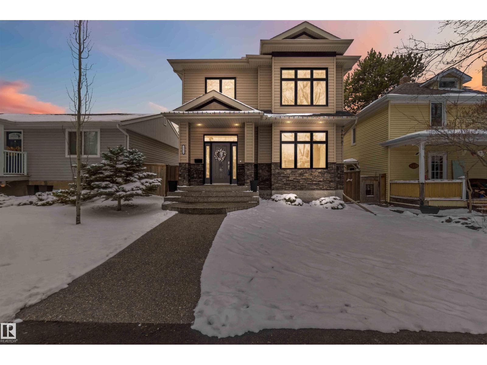 5 bed 4 bath single family at 10630 82 ST NW — $924,000