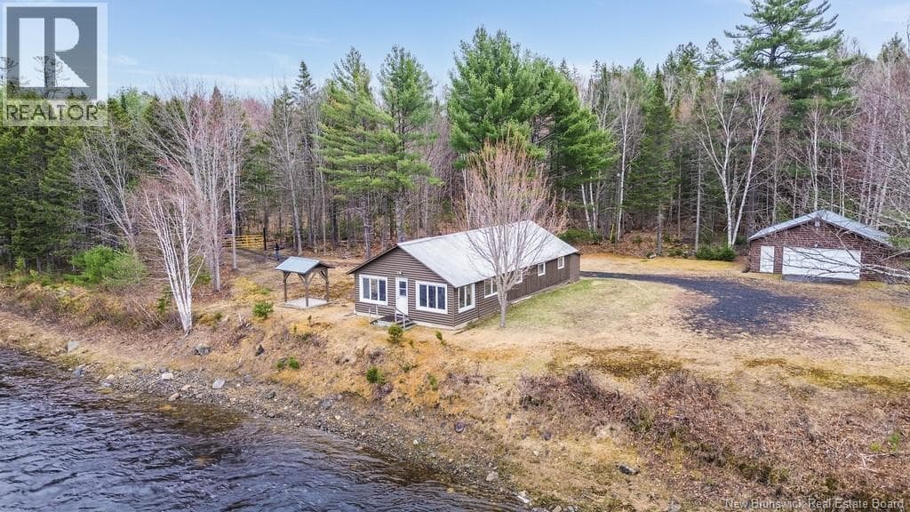 2 bed 1 bath single family at 43 Clarks Point Road — $264,900