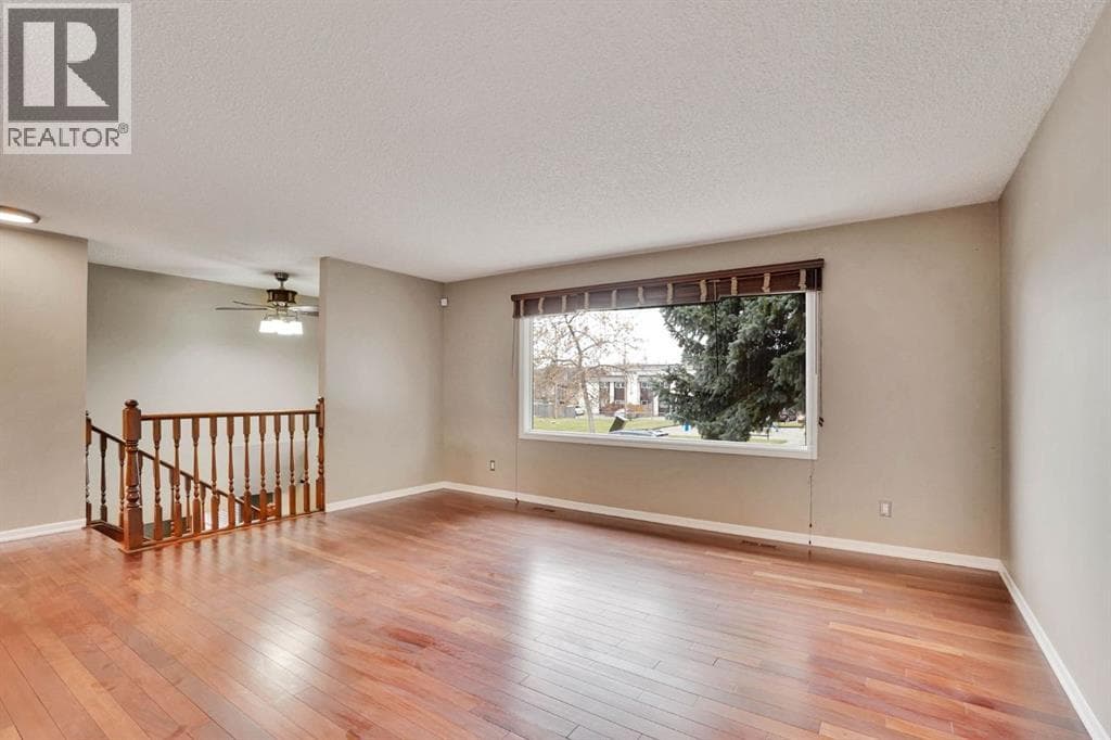 436 Huntley Way NE photo 4