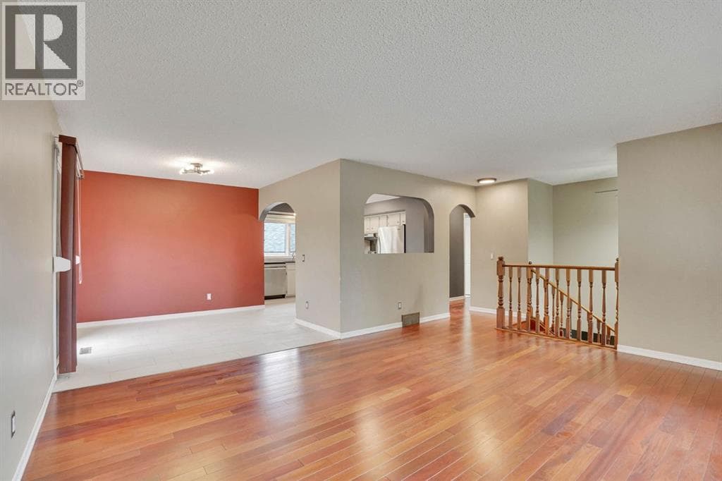 436 Huntley Way NE photo 5