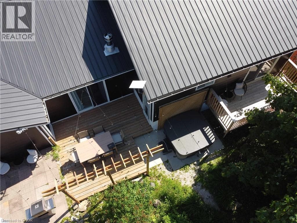 468 WARNER BAY Road photo 4
