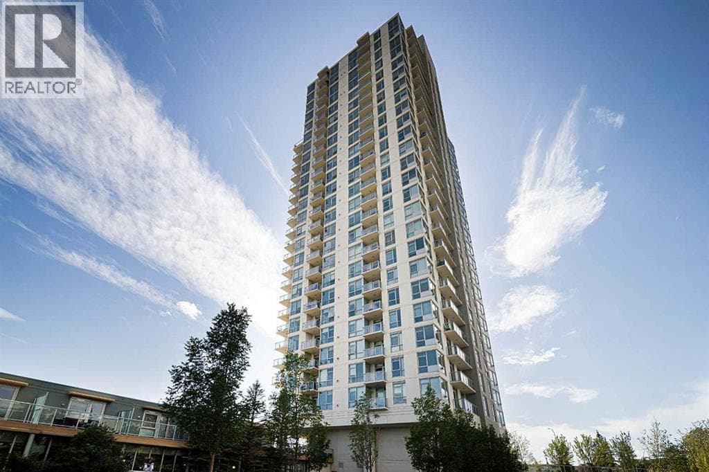 2 bed 2 bath single family at 707, 77 Spruce Place SW — $392,900