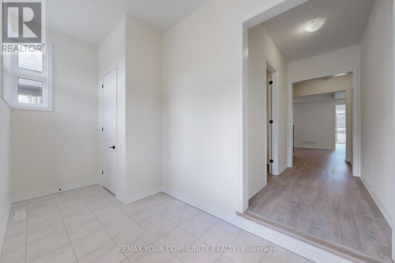 105 HALLDORSON AVENUE photo 5