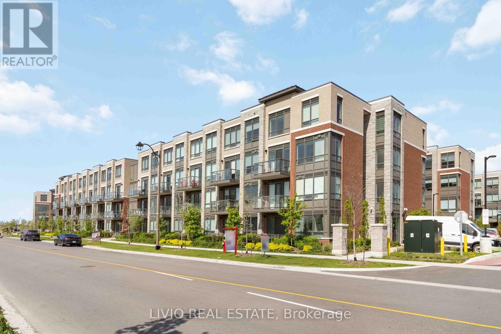 206 - 95 ATTMAR DRIVE photo 2