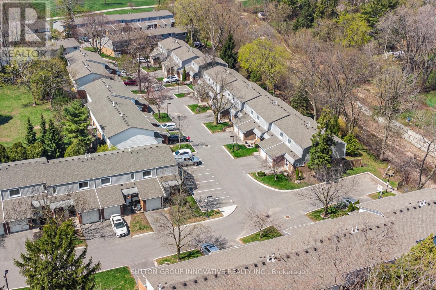 4 - 457 WOODVIEW ROAD photo 3