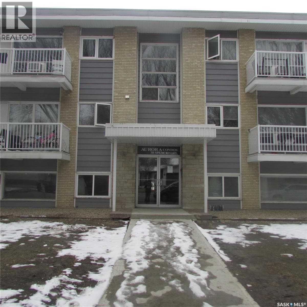1 bed 1 bath single family at 3 38 Spence STREET — $99,700