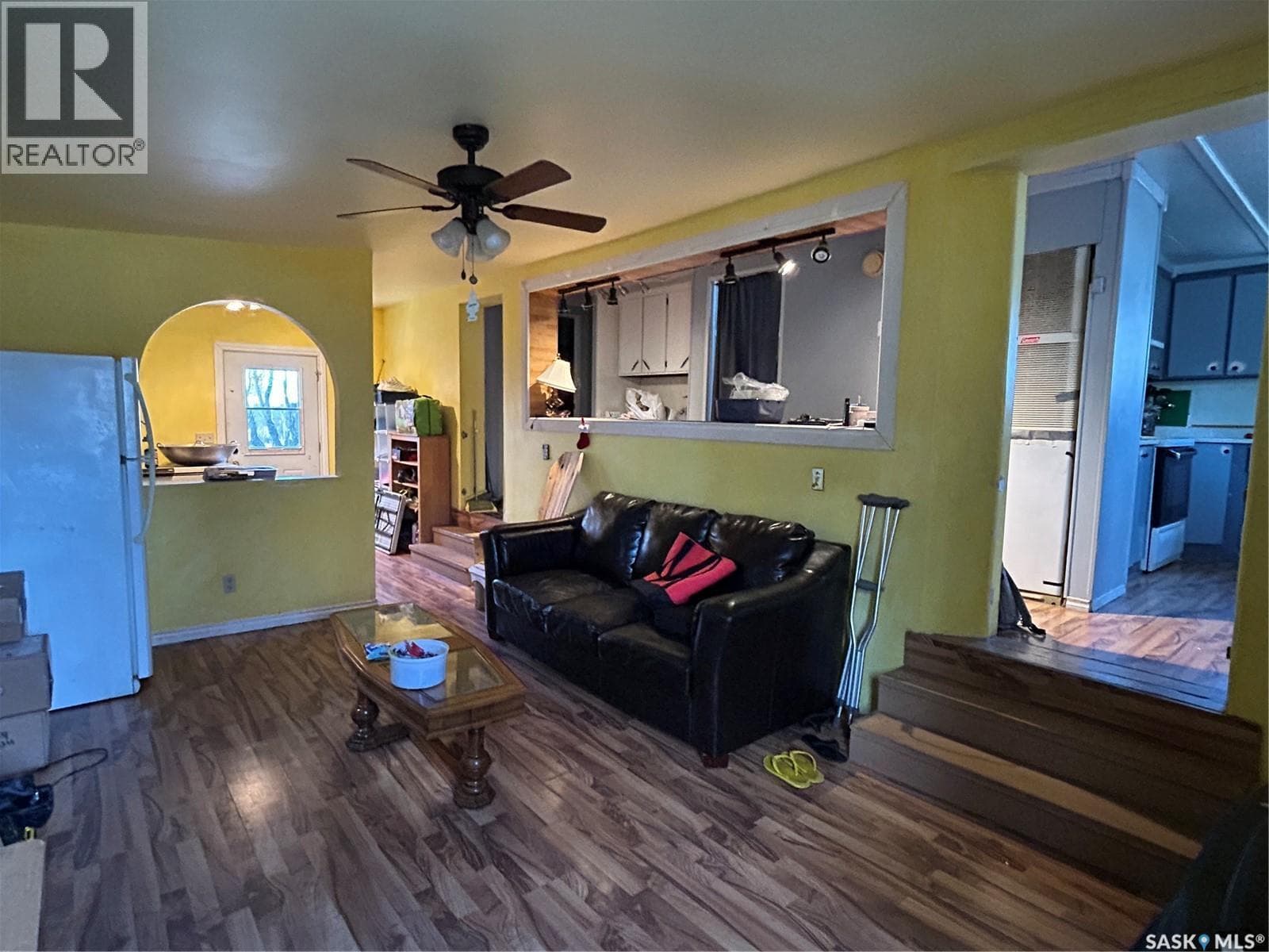 833 Beryl AVENUE — photo 2