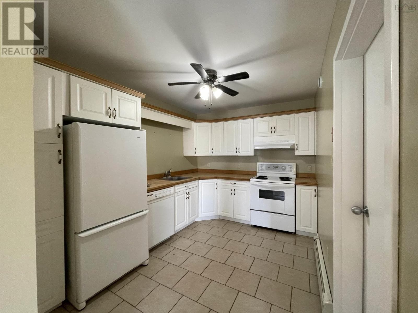 16 Xavier Drive, 2 Hillside Drive Antigonish, NS B2G 1G6 photo 4